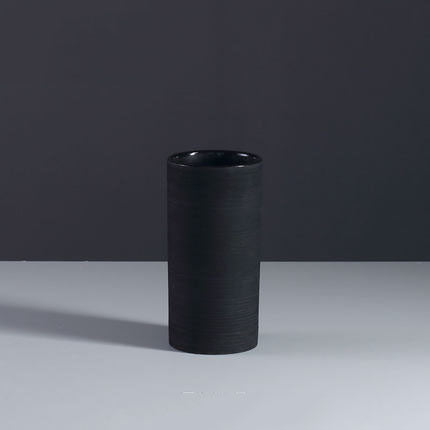 Simple Ceramic Home Vase — view 9