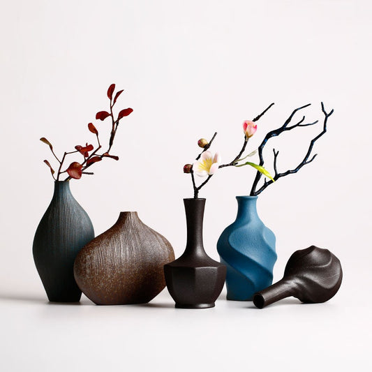 Sculpted Dried-Floral Vase — vase for dried flowers | BYHIMSELF