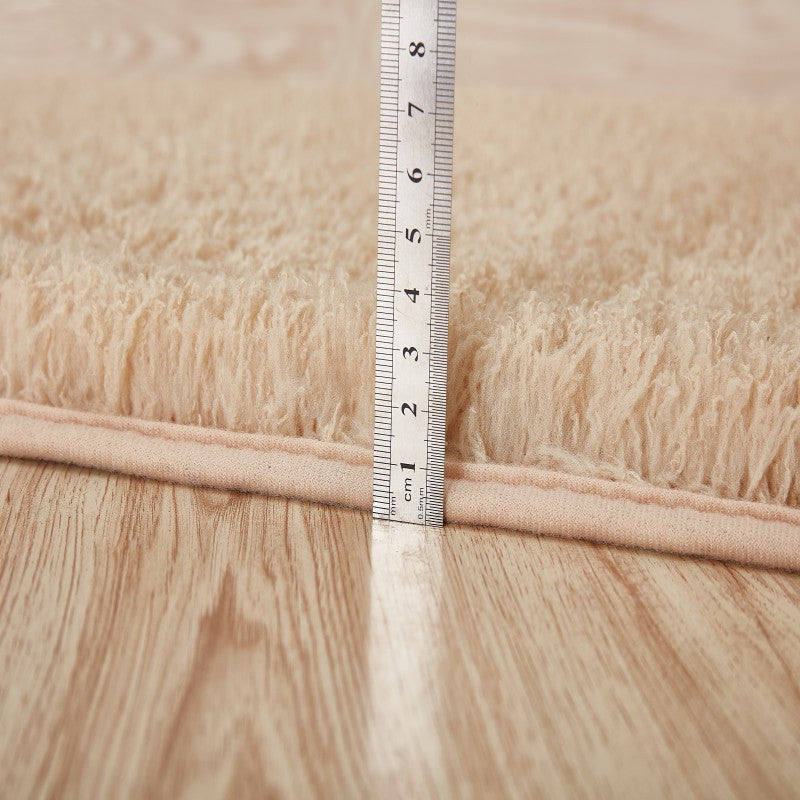 Thick Round Rug — view 5