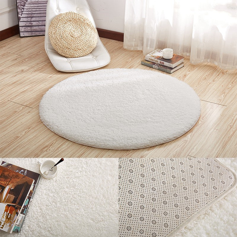 Thick Round Rug — view 4