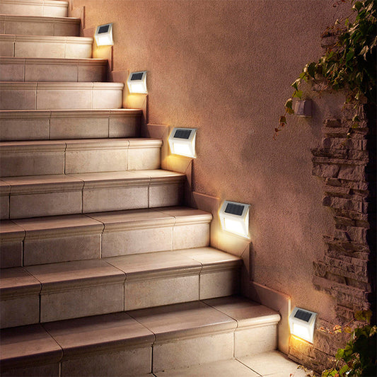Solar Stair Lamp, 6 LED outdoor light — view 2