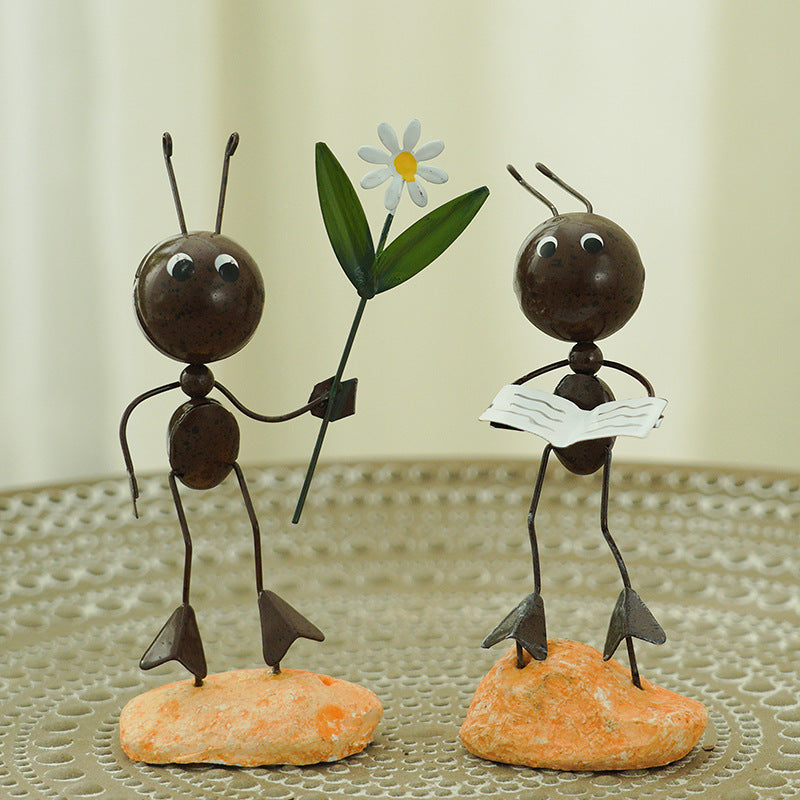 Nordic Ant Resin Figurine, decor sculpture — view 4