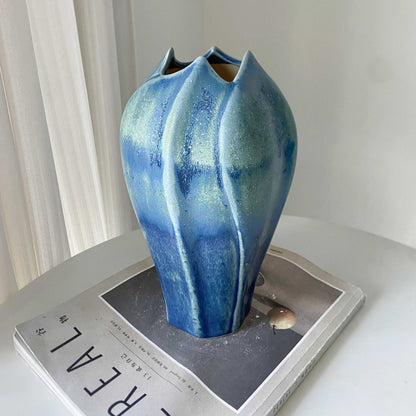 Yao Bian Glazed Flower Bud Vase — main view