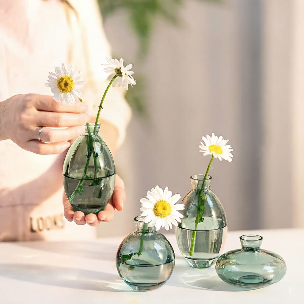 Minimalist Colour-Pop Vase — view 3
