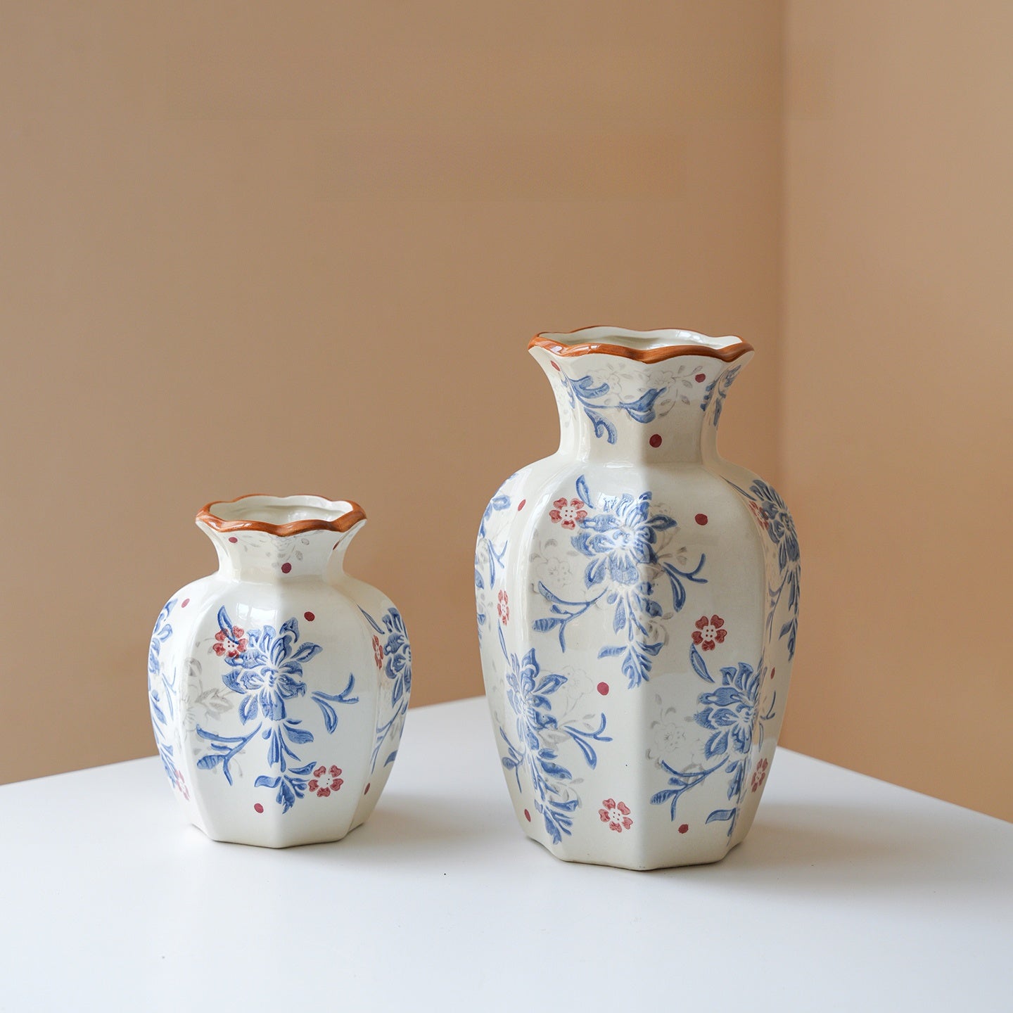 Heritage Blue & White Vase, porcelain vase — view 12