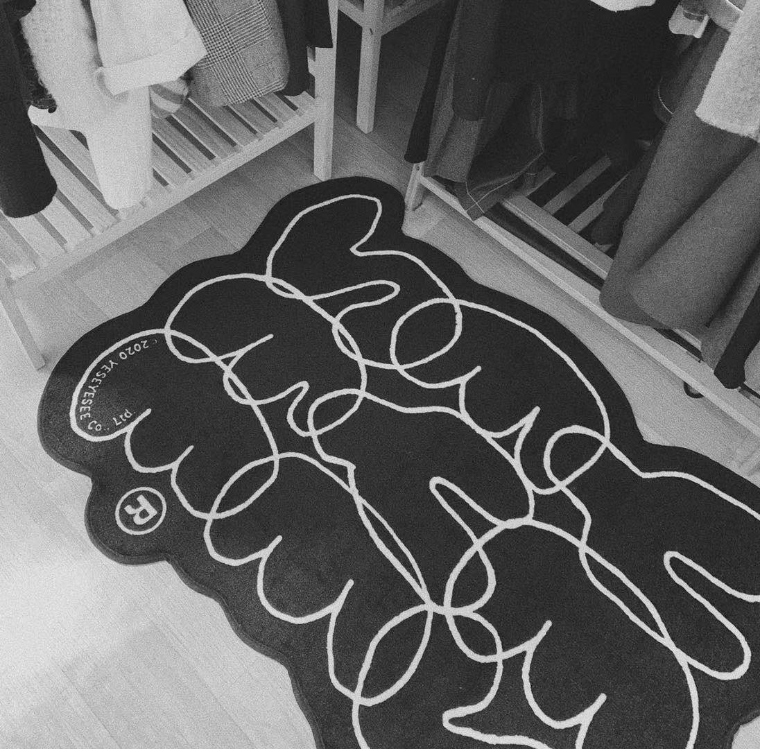Letter-Shaped Velvet Floor Mat — view 4